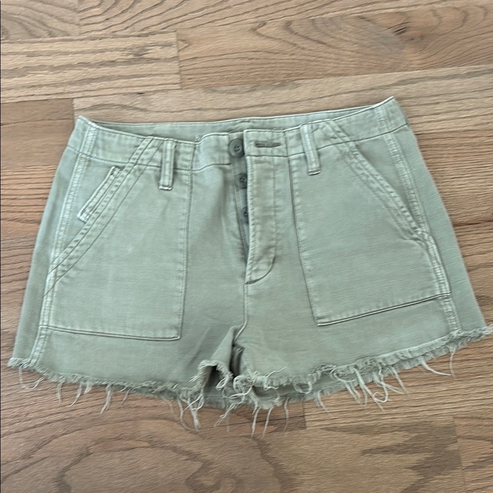 Green high waisted Shorts